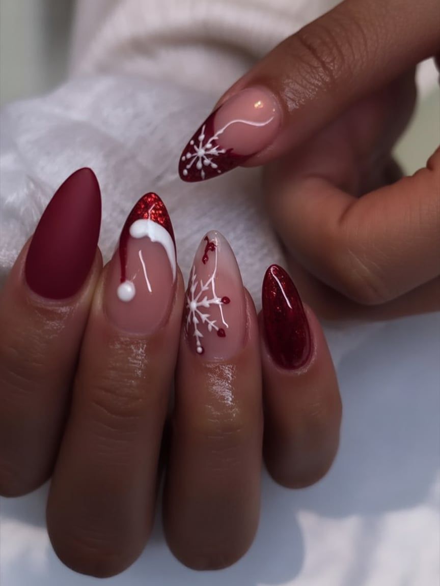 Nail art Noël rouge or