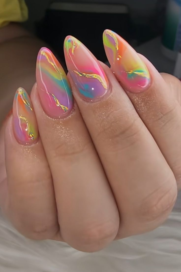 ongles fluo été