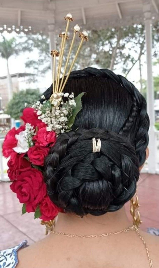 Coiffure espagnole traditionnelle