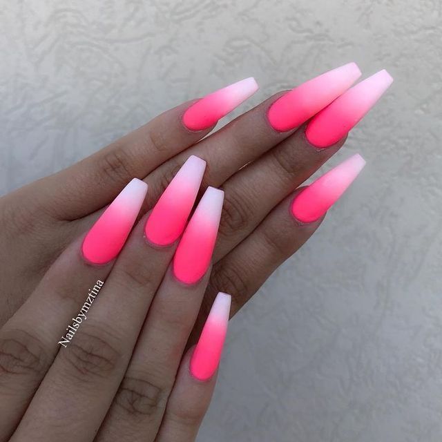 Ongles fluo été nail art