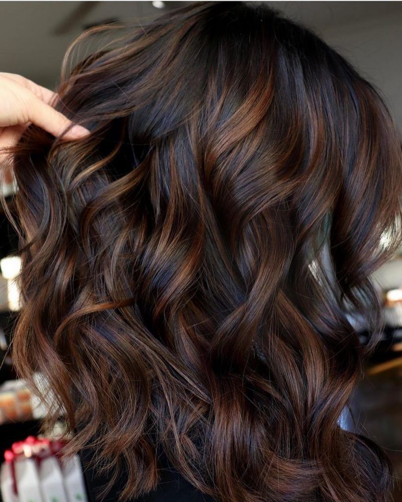 Balayage caramel sur brune