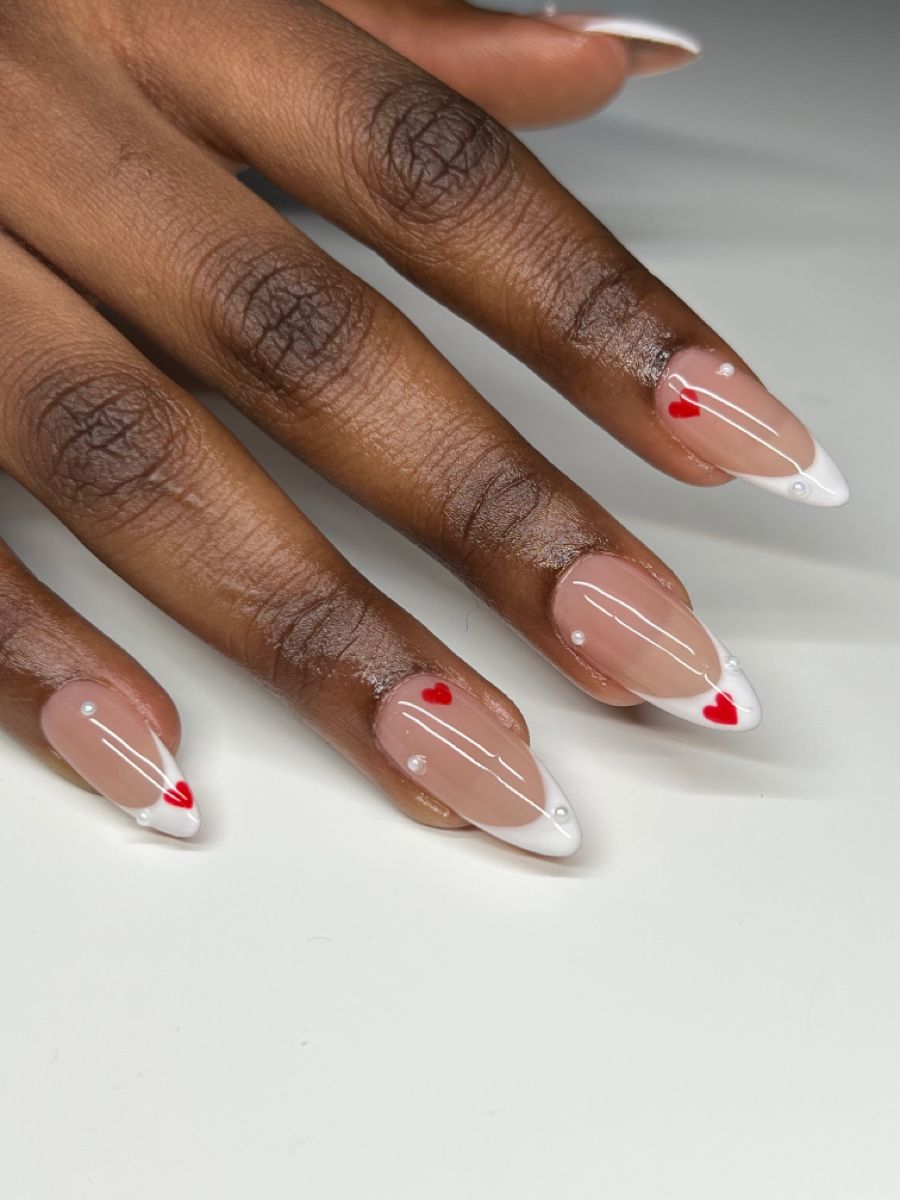 ongles saint valentin 2024