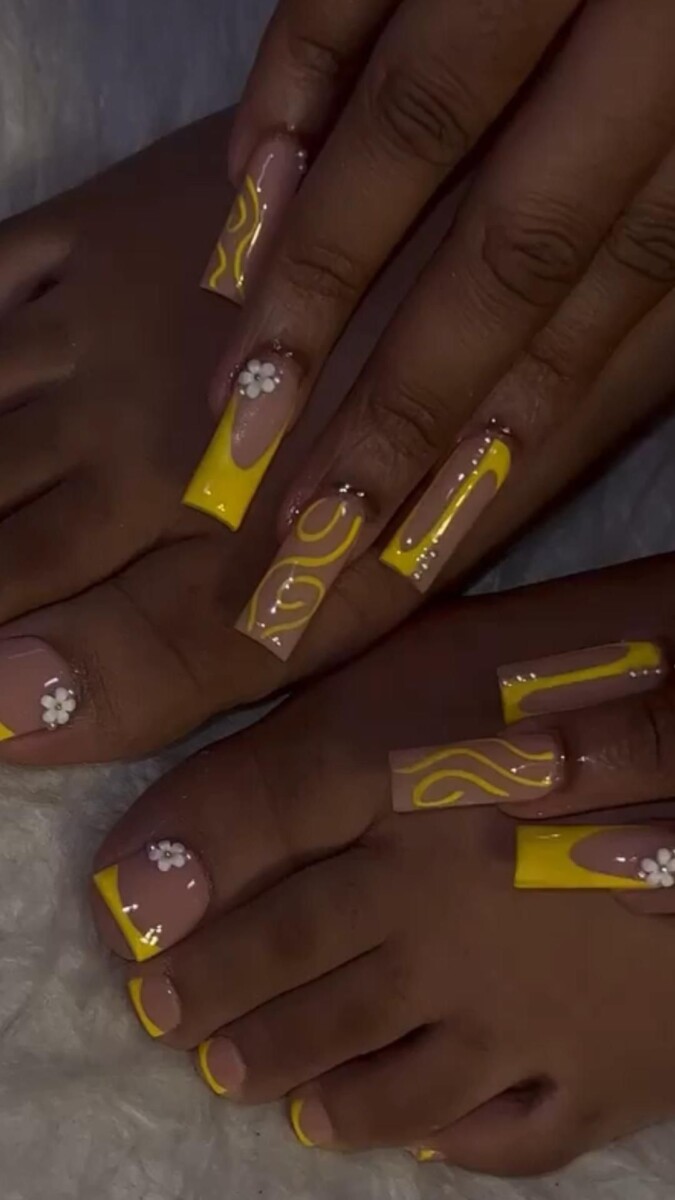 ongle fluo été