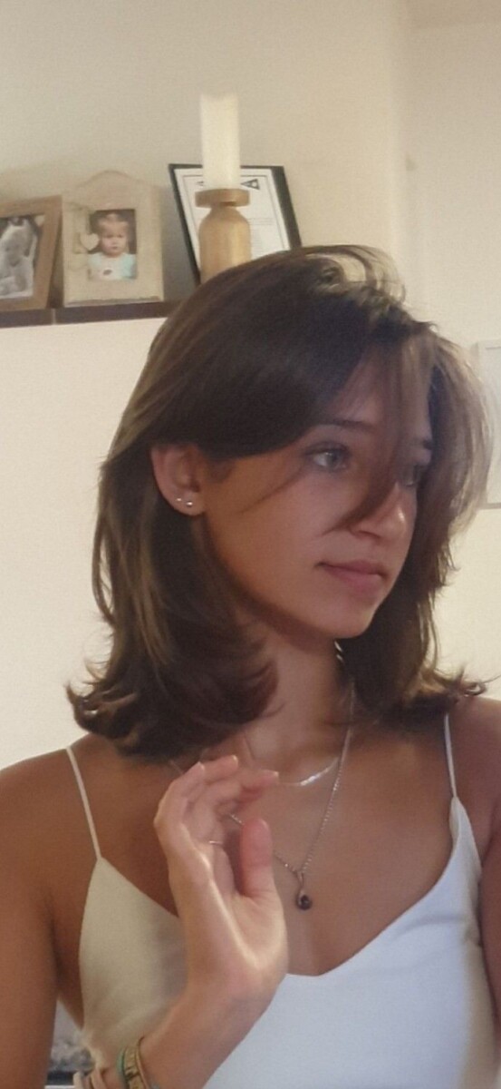 Frange rideau cheveux courts style