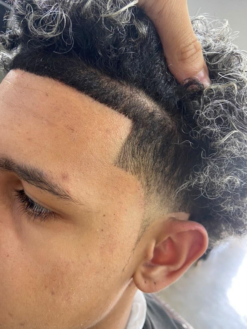 Taper avec ligne rasée