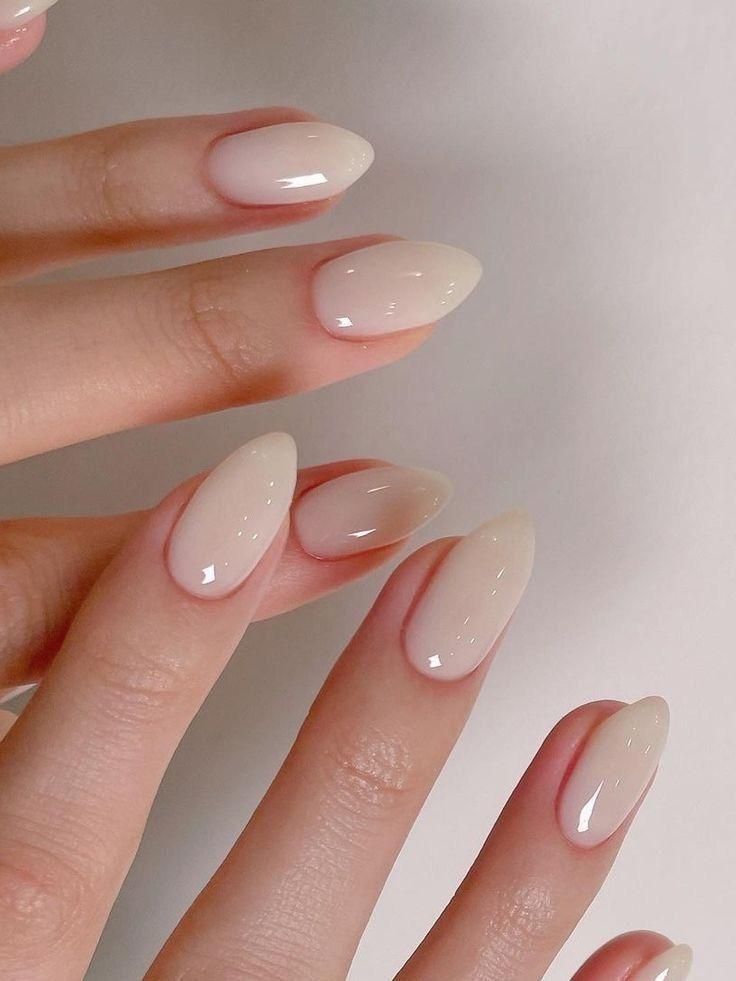 ongles blanc laiteux
