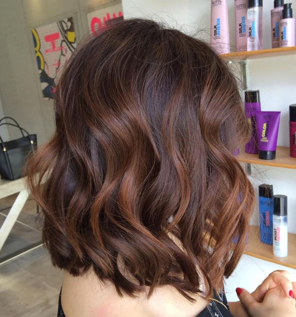 Carré balayage brun chocolat