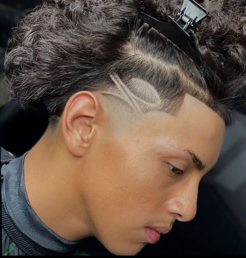 Taper avec ligne rasée